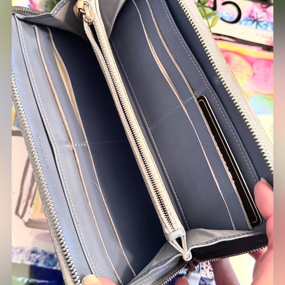 CHANEL Zip Around Long Quilted Leather Wallet. Priced to sale - Picture 9 of 13